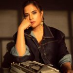 Richa Chadha Instagram - Female gaze 🤌🏽 . . . Photographer: @ishanzaka Styling: @anishagandhi3 @rochelledsa Hair and Make up: @adhishreep @ramihalder . . . #photoshoot #fashionfriday #glamour #style #fashion