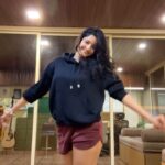 Ritika Singh Instagram - This groove and this song 🥰🥰 Dc @eberekenneth_042