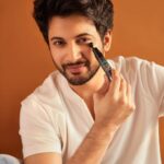 Rohit Suresh Saraf Instagram - Dark Circles? No More!! 🙋🏻‍♂️ With the power of Coffee ‘rolled’ into this new and upgraded packaging, the Coffee Under Eye Cream from @mcaffeineofficial is crafted to get rid of dark circles, fine lines and under eye puffiness. The new in-built roller helps massage the cream on the delicate under eye area and enhance product absorption. What makes the Coffee Under Eye Cream so good? •Hydrates •Relieves Dark Circles •Repairs Sun Damage Coffee Under Eye cream has antioxidants-rich Coffee that reduces dark circles & puffiness and Caffeine that tones and soothes the skin. *94% of users saw a reduction in dark circles after using Coffee Under Eye Cream. Go, get your Coffee Under Eye Cream now from www.mcaffeine.com, use the code EYE15 to avail a Flat 15% off! 🥳 #mCaffeine #AddictedToGood #UnderEyeCream #CoffeeEyeCream #CoffeeSkincare #ad