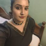 Roshna Ann Roy Instagram - 🖤