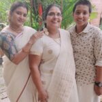 Roshna Ann Roy Instagram - Happy mothers dayto all the single mothers out there putting in double the efforts nd double the duty❤.... You lady, Ur the hero, a role model setting the finest example for ur kids 😘, not to give up in the adverse situations🙏. She doesn't deserve a pity or sympathy 👍, but all the respect and salute 🤝, putting in work for the DAD thts not around 😪, being both a mother as well as a Father to her kids 👏👏👏 There are somany times she fell, but got up on her own, stronger than before ❤🤗!! She ain't sharing the struggle, so damn sure ain't sharing the reward!!!! . She s a WARRioR , a HERo, a SUPER MoM " ⭐️⭐️⭐️ അമ്മയേക്കാൾ വലിയ പോരാളി വേറെയില്ല.... അത്ര തന്നെ ⭐️!!!! @_joseph._j.j_