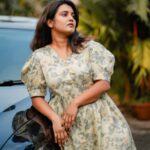 Roshna Ann Roy Instagram – 🖤