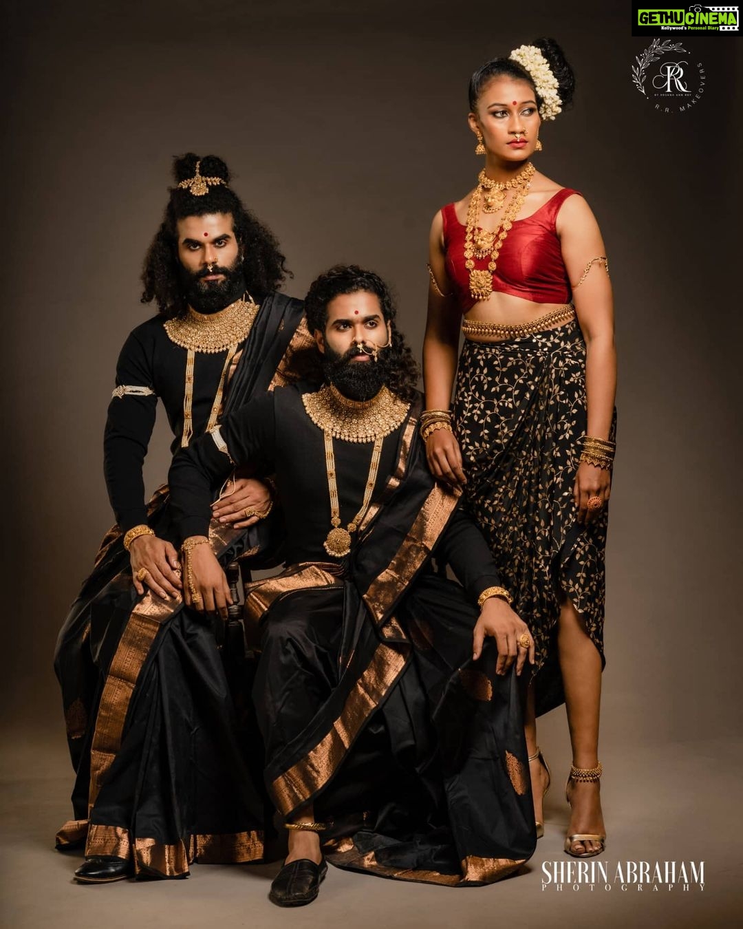 Roshna Ann Roy Instagram - F R E E D O M 🥰 Create your own visual style… Let it be unique for yourself and yet identifiable for others.” 💕 Can men wear women's clothing? Now before you jump to conclusions… Hear me out., No – I'm not talking about cross dressing. I'm talking about pieces designed for women… that can actually look great on men too… AND are functional. Its because only society is changing day by day, and its common thing abt the cross dressing methods 😘 people accepting evrything now 💕 What’s more, men are being encouraged to explore their feminine side, and that they don’t have to be all manly and suppress their softer feelings. They should be free to express themselves, even if that means dressing up like a lady. And if this eventually leads to a man wanting to become a full woman, well, that’s his life and his choice.😘 So guuyyz this ma new project and concept for men " in saree " 💞💕 Shre ur comments here 💞 Credits : Concept & direction : @roshna.ann.roy Make-up : @rr.makeovers Inframe : @jayalakshmimp @adeeb_jaleel @oj6627 📸 : @sherinabrahamphotography Special credits : @judefelix_offical Styling :@anushaann_night_hoot Loc :@maxxocreative @huwais.m Saree : @kanchipuramsilks_ Jwells : @ladies_planet_rental_jewellery Costume (her): @babe_by_minnumariya Turtleneck tshirt : @gabbana_tcr
