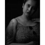 Roshna Ann Roy Instagram - 🖤🤍 . . . . @amal_photographi_ @sijusiby97 @aiswaryasmakeover Aluva