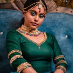 Roshna Ann Roy Instagram - We, makeup artists, are a unique bunch of people; we don’t have the classic brain, the classic training, but we’re creative, so we figure it out.”... Inframe :@sruthyjayan.me ❤️📸 :@sherinabrahamphotography Concept & mua : @roshna.ann.roy Shoot for : @rr.makeovers Styling : @i_____mahii Costume : @babe_by_minnumariya Jwells : @page3studiobyunaismustafa Page 3 Studio by Unais Mustafa