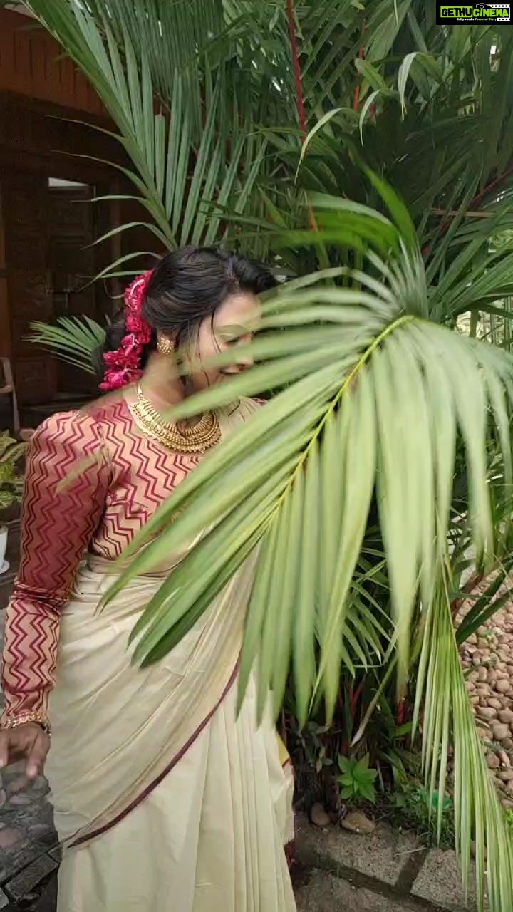 Roshna Ann Roy Instagram - ♥ @kichutellus