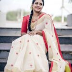 Roshna Ann Roy Instagram - ❤ preonam shoots ❤ @vasahindia ♥ @meeramax_makeupartist @beniveesjo @arun_manuel_