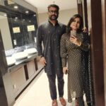 Roshna Ann Roy Instagram - Me & Mine ♥ @kichutellus Mua & style : ഞാൻ 💄" 🧤" His 🥼 : @hemmerdesigns Mine 👗 : @fksdulhan Crowne Plaza Kochi