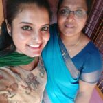 Roshna Ann Roy Instagram - എല്ലാ അമ്മമാർക്കും ....'happy mothers day " ♥#happymothersday❤️
