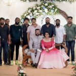 Roshna Ann Roy Instagram - ♥ Inframe : #badhukka @rjmathukkutty @omar_lulu_ @vishakh_pv @sanalvaassudev @nithinrenjipanicker @jubair_muhmd