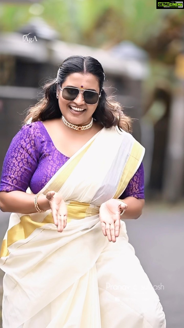 Roshna Ann Roy - 25.1K Likes - Last series of sep ♥️
Post ആക്കാൻ late ആയി so sooorryyy guuuyyyzz 🙏🏻
Team.
🎥 : pranavcsubash_photography
Cuts : @abhishek.g_a
Mua : @aiswaryasmakeover
#keralagirls #malayalamsongs #tamil #thiruchitrambalam #thaikelavi #dhanush ##nithyamenon #tamilreels #reels #dance #roshnaannroy #tamilcinema