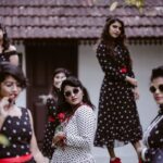 Roshna Ann Roy Instagram - 🤝 Squad : ❤️ @anarkalimarikar @binnyrinkybenjamin @deepzzpaul @akhila_mathwe @shinnuu @_athiraradhakrishnan 📸 : @_whitelinephotography_ @sainu_whiteline Mua : @femy_antony_makeup_artist @neethu.1986 Costume : @episode_c_cube__ Styling : @_akhilamathew Loc. @once_upon_the_river