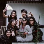 Roshna Ann Roy Instagram - 🤝🤝 :@roshna.ann.roy Squad : ❤️ @anarkalimarikar @binnyrinkybenjamin @deepzzpaul @akhila_mathwe @shinnuu @_athiraradhakrishnan 📸 : @_whitelinephotography_ @sainu_whiteline Mua : @femy_antony_makeup_artist @neethu.1986 Costume : @episode_c_cube__ Styling : @_akhilamathew Loc. @once_upon_the_river