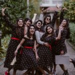 Roshna Ann Roy Instagram - Little things make big days..... . . .🤝🤝 Squad : ❤️ @anarkalimarikar @binnyrinkybenjamin @deepzzpaul @akhila_mathwe @shinnuu @_athiraradhakrishnan 📸 : @_whitelinephotography_ @sainu_whiteline Mua : @femy_antony_makeup_artist @neethu.1986 Costume : @episode_c_cube__ Styling : @_akhilamathew Loc. @once_upon_the_river