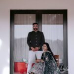 Roshna Ann Roy Instagram - Here's to a lifetime of friendship, purpose & unconditional love."....❤️🧡🧡 🧡 #engaged #R&k . . .📸 : @_whitelinephotography_ @sainu_whiteline Mua : @mjsindhu 👗 : @ladies_planet_ & @noushad__ladiesplanet @ladies_planet_rental_jewellery 👔 : @zohib_zayi @dhaga_brand