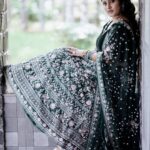 Roshna Ann Roy Instagram - 🔥🔥🔥#R&k . . .📸 : @_whitelinephotography_ @sainu_whiteline Mua : @mjsindhu 👗 : @ladies_planet_ & @noushad__ladiesplanet @ladies_planet_rental_jewellery