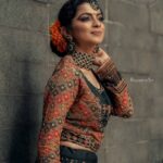 Roshna Ann Roy Instagram - Our latest shoot ( @rr.makeovers ) for artist @ranjitha.menon And its very pleasure working with u... dear ... ♥️🖤 i wish all the best, for her ...upcoming movie " sajan bakery " and its happiest project for me ... thank u...somuch ranjitha for choosing me ❣️ Inframe @ranjitha.menon Mua & styling : @rr.makeovers @roshna.ann.roy 👗 : @ladies_planet_ Jewellery : @ladies_planet_rental_jewellery Hair : @style_art_by_rinty ,📸 ;: @arun_manuel_ & @beniveesjo
