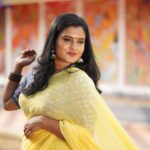 Roshna Ann Roy Instagram - 🤩🌹🌹