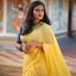 Roshna Ann Roy Instagram - 😊Never bend your💁‍♀️ head., Always hold it high.😍... Look the world straight in the face.🤩 #goodvibes #goodmorning . . 📸 : @jstn_pol Assisted by, 📷 : @diajohnphotography Styled : @zohib_zayi Makeup : @bibinz_makeup_studio Saree : @mulsutraa Jewell's : @macsjewelry