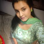 Roshna Ann Roy Instagram – Gd mrng #🎥🎬📺 #haveagoodday 
Mua : @bibinz_makeup_studio  @saburathi 🌟🧡🧡♥️🖤