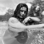 Roshna Ann Roy Instagram - 🕶