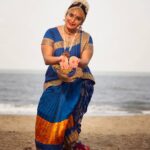 Roshna Ann Roy Instagram – “Every day brings a chance🤩 for you to draw in a breath, kick off your shoes👣, and dance.”, 😍
” HAPPY INTERNATIONAL DANCE DAY” (april29)ഇത്തിരി  late ആയി എന്നാലും എല്ലാ  കലാകാരന്മാർക്കും സ്നേഹത്തോടെ ആശംസകൾ !!😍 #internationaldanceday 📸 : @beniveesjo  @arun_manuel_ 
Mua : @meeramax_makeupartist 
#indiaclassicaldance #malayalamovie #kerala♥️ #roshnaannroy #photoshootideas #dance #actresslife #portraitphotography #photooftheday #throwback #modelshoot