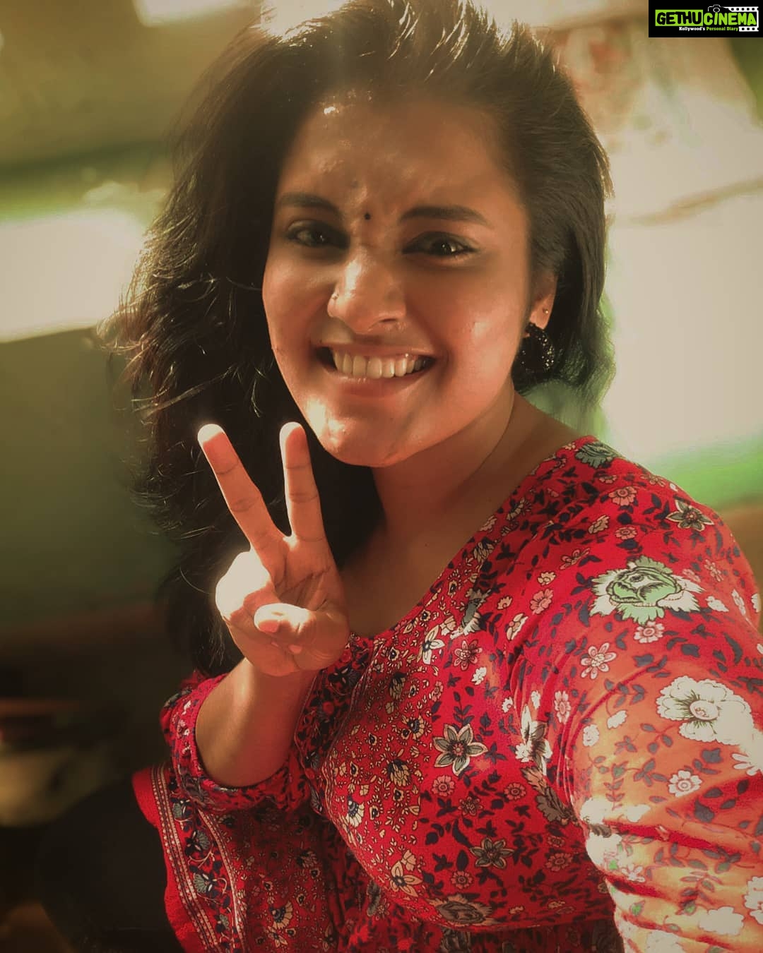 Roshna Ann Roy - 12.9K Likes - 🌹💋💋😋