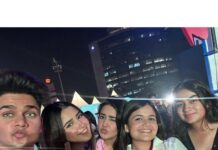 Roshni Walia Instagram - Happy children’s day to all 😘👻💗😁🖤🔚 India