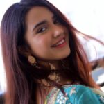 Roshni Walia Instagram - Ab Follower Nahi, Partner Bano! You can now own a share of Roshni’s success and earn Royalty Income only at fanztar.com 1. Sign up at fanztar.com 2. Select your favourite Creator from Buy section 3. Pick a Fan Card you want to Buy 4. Earn income share and exciting rewards #fans #fanztar #creators #followernahipartnerbano #dance #earnroyalty #ownashare #sharesuccess #roshniwalia