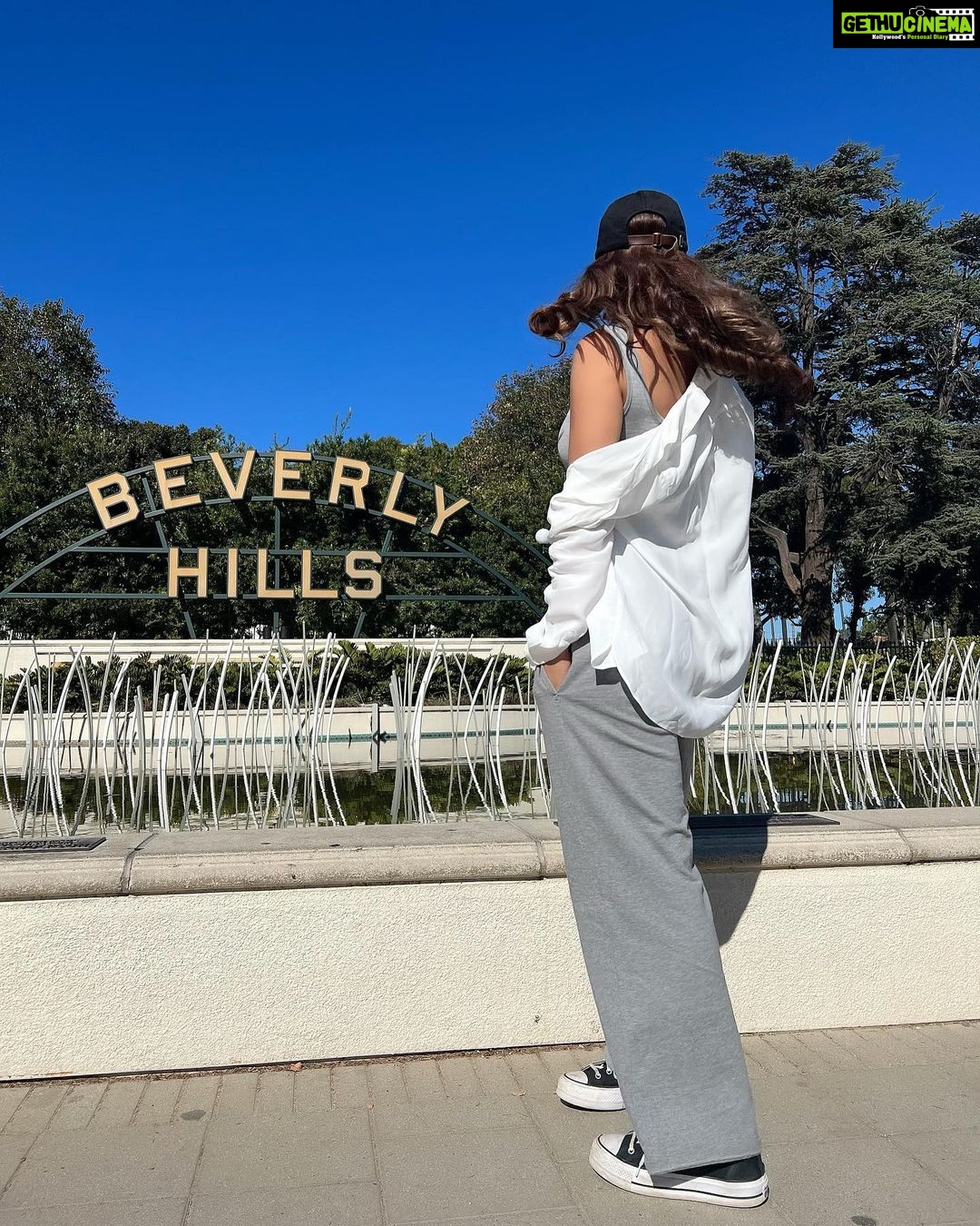 Ruhi Singh Instagram - 🌸 Los Angeles, California