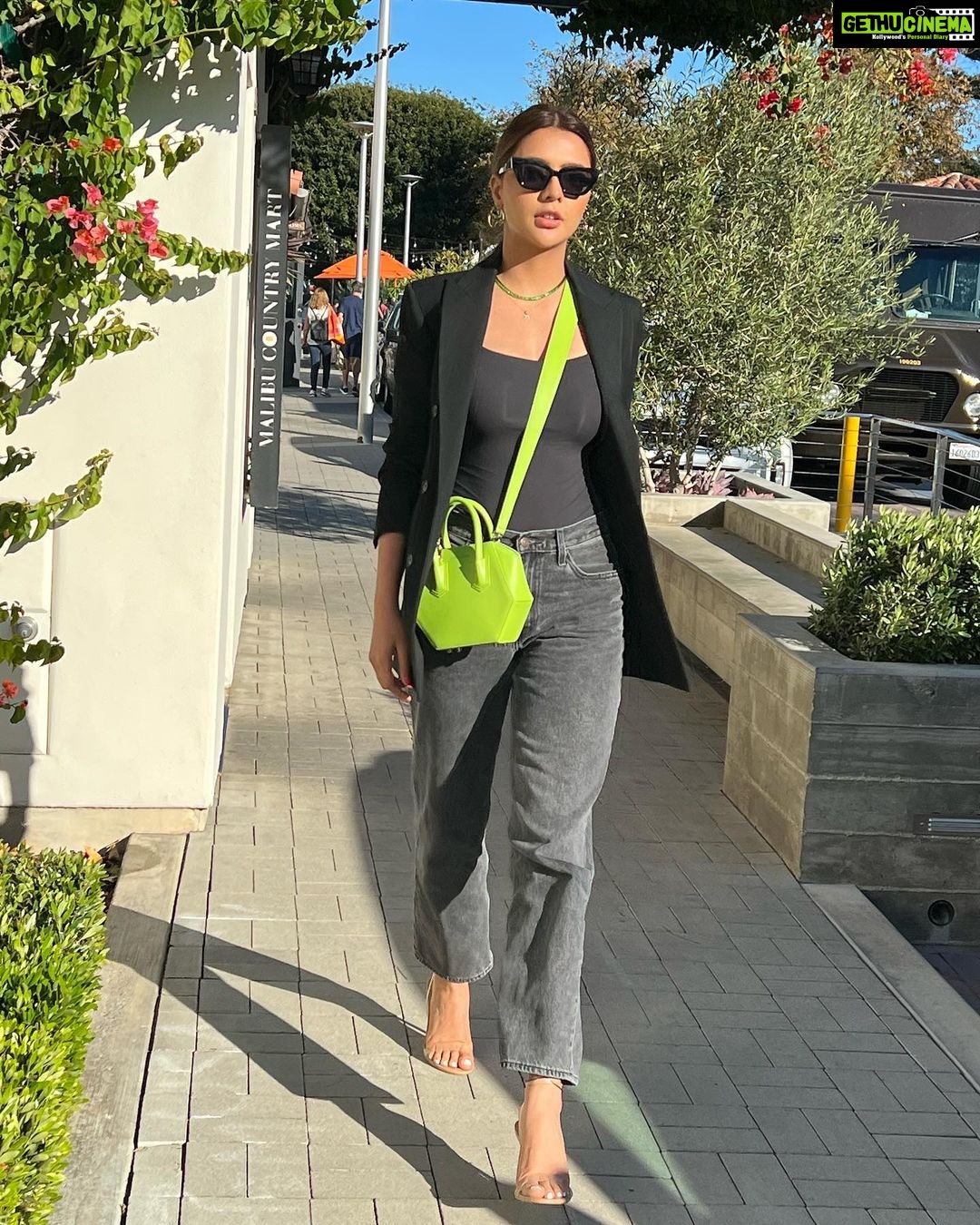 Ruhi Singh Instagram - This look deserves so much more love ❤️ I can’t get over the electric green @thesageaubrey bag. It’s such a statement! Malibu, California