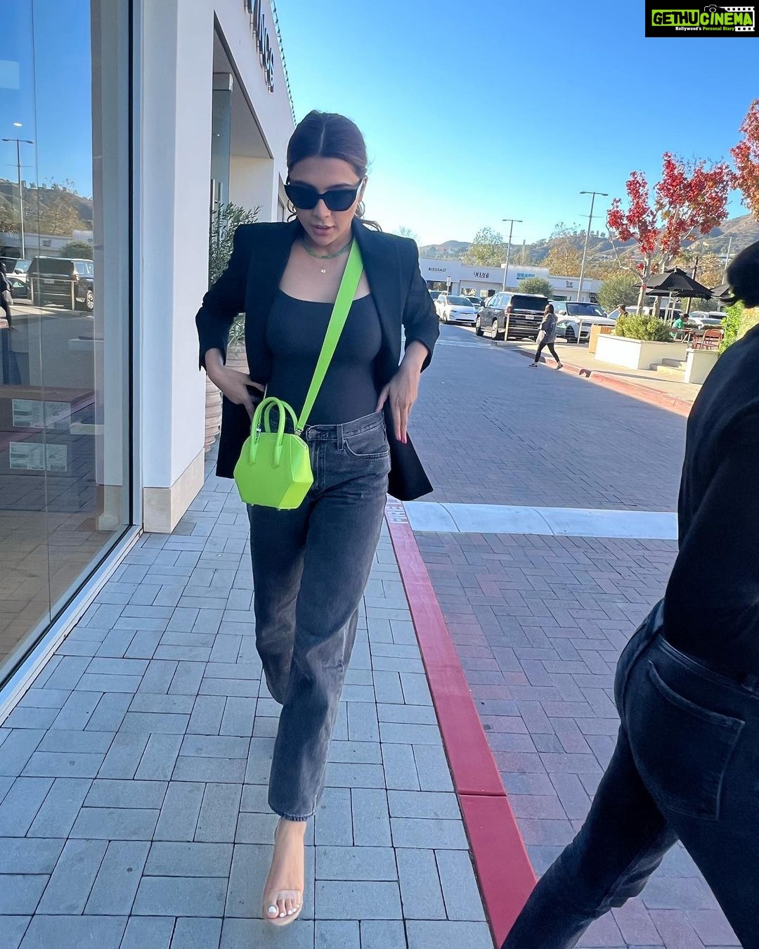 Ruhi Singh Instagram - This look deserves so much more love ❤️ I can’t get over the electric green @thesageaubrey bag. It’s such a statement! Malibu, California