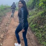 Sakshi Agarwal Instagram – This trek up in Coorg hills was just a wonderful experience for me. I never understood how nature could be so healing.
I went up 1800 feet above ground level and view from top was just so mesmerizing. Its a 3.5 hours trek I completed it in 2 hours💕 Feels like got some vere level cardio😊
Sometimes being tucked away in the lap of natural beauty and solace is all that you need. Gives you such a fresh perspective over life🤗
.
#coorgdiaries #trekkingindia #trekkingreels #travelreels #feelitreelit #trendingsongs #foryou #sakshiagarwal #instalife #travelawesome