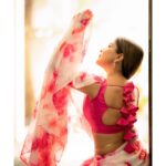 Sakshi Agarwal Instagram - Stay in love with yourself💕 . #picofday #sareelove #sakshiagarwal . Outfit- @ivalinmabia Photographer - @camerasenthil Makeup - @priya_dharshini_makeupartist Shoot Organized by @rrajeshananda Chennai, India