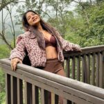 Sakshi Agarwal Instagram - Oreyy jillinu irruku✨✨ . #coorg #coorgtrip #coorgdiaries #leopardprint #sakshiagarwal The Tamara Coorg