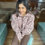 Sakshi Agarwal Instagram - Oreyy jillinu irruku✨✨ . #coorg #coorgtrip #coorgdiaries #leopardprint #sakshiagarwal The Tamara Coorg