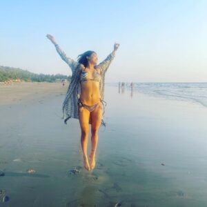 Sakshi Pradhan Instagram - #Life to #Universe 💚
