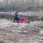 Sakshi Pradhan Instagram - 🧿Juggling in Jungle #Thriving #India .. .. .. .. .. .. .. .. .. .. .. .. .. .. #madhyapradesh #jungle #biketrail #hushofpresence #incredicleindia #nature #trending #trendingreels #reelitfeelit #reelsinstagram #reels #juggle #adventure #travel #travelgram #riverside #drywinter #dryseason #winter #raw #Ghauri #Sakshipradhan #cornerofnature