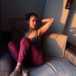 Sakshi Pradhan Instagram - #Goldenlight #Goldentime ☀️ #SoulfullofSunshine