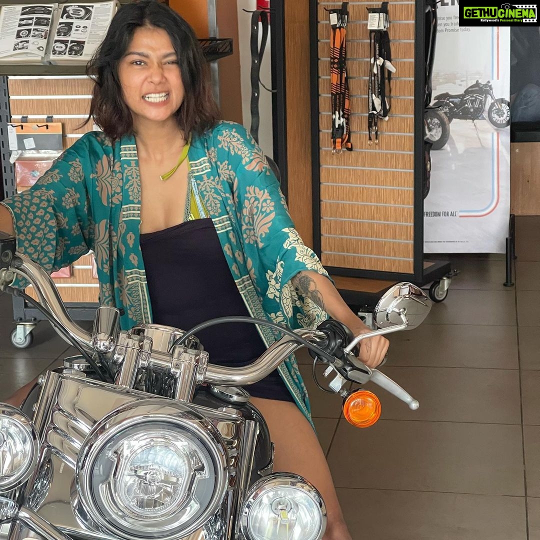 Sakshi Pradhan Instagram - Should I get the #beast 🏍 ?? 😉 😂