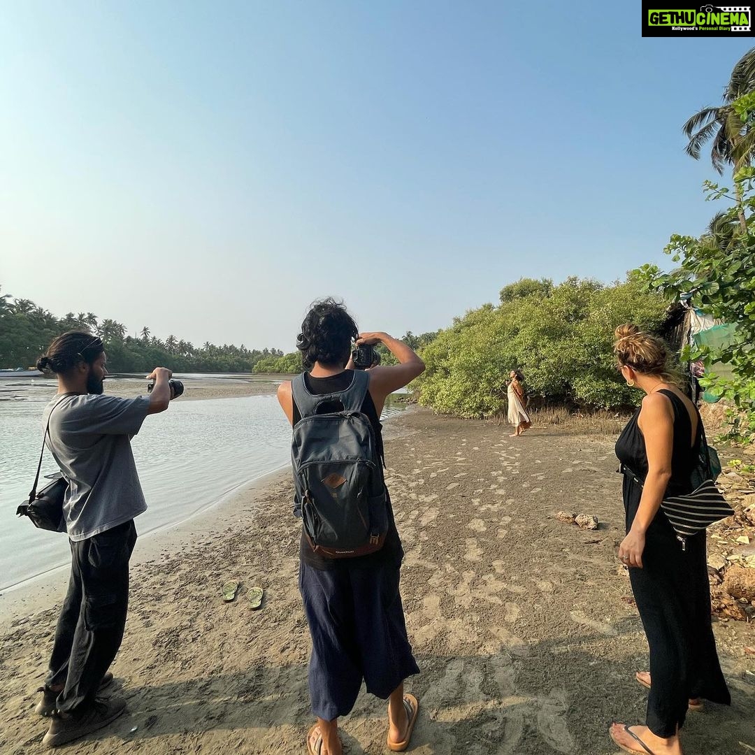 Sakshi Pradhan Instagram - #POV #OTS #shoot #couture #nature #gipsy #BTS