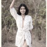 Sakshi Pradhan Instagram - One Day or Day one,your Choice.🍂 #Leogirl 🦁 Beautiful Team @storyofaframe @kamalakaftan @sehrandom