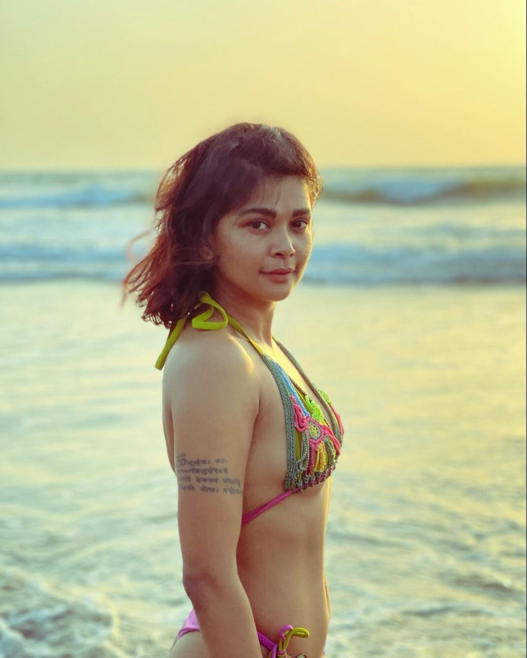 Sakshi Pradhan Instagram - Beach…if I am not on it , near it , or looking at it , I am dreaming it 💭 ⛅️ #wokeuptothisdream #morningswim #seayousoon #earlytorise Vagator, Goa