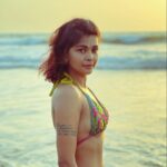 Sakshi Pradhan Instagram – Beach…if I am not on it , 
near it , 
or looking at it , 
I am dreaming it 💭 ⛅️ 
#wokeuptothisdream 
#morningswim 
#seayousoon
#earlytorise Vagator, Goa