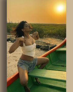 Sakshi Pradhan Instagram - coming soon ...
-
heyy team
Photographer: @ravii_dixit 
Stylist: @whyshestyled 
Makeup Artist: @divyajagetiya_mua 
Stylist Assistant: @lifeslittlemomentssss 
Outfit by: @kefi_in