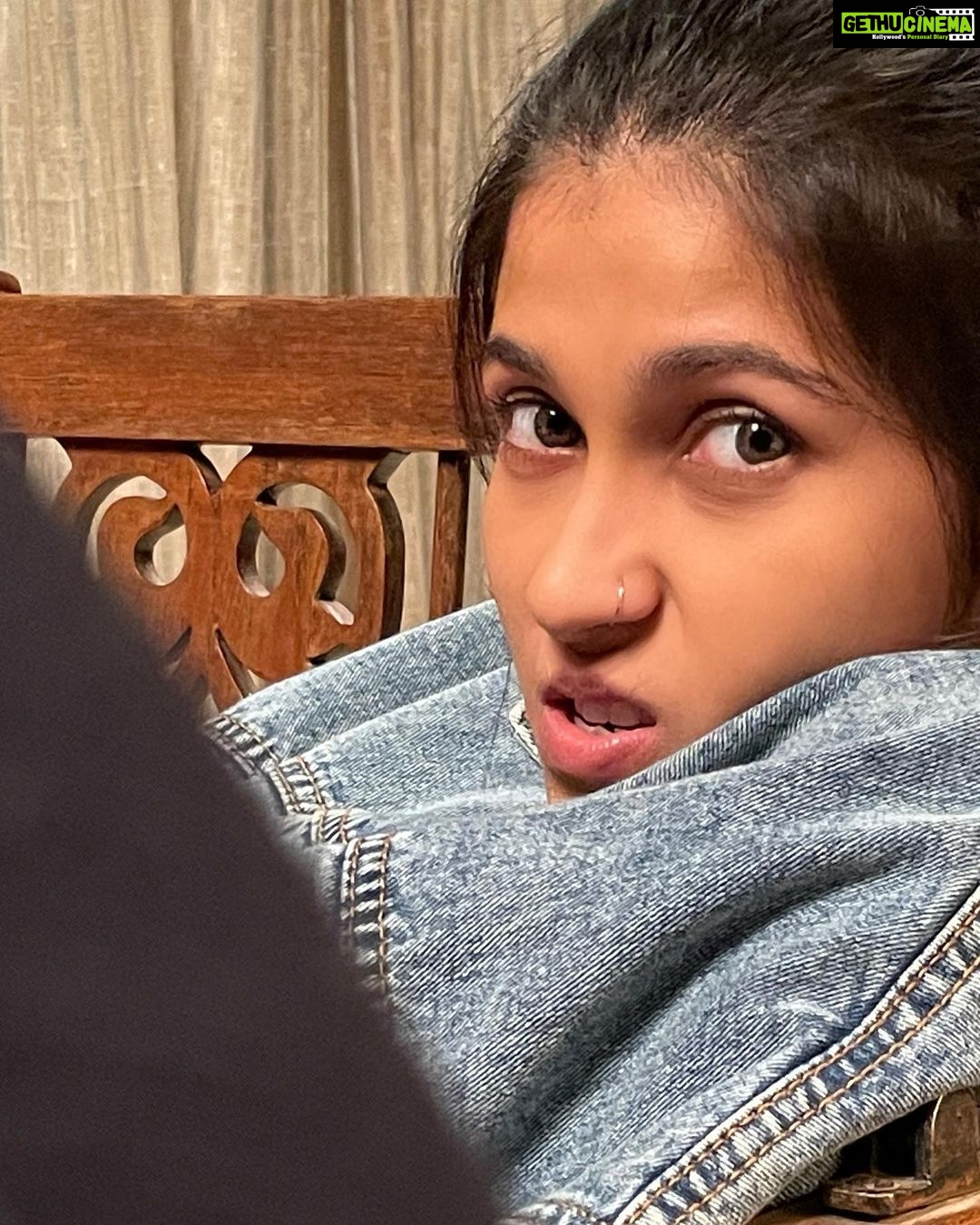 Samara Tijori Instagram - Sana had her moods. Captured by our dearest Kittu. @veerrajwantsingh 😋