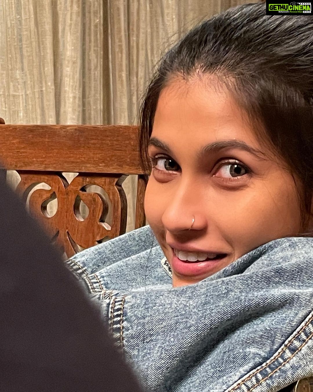 Samara Tijori Instagram - Sana had her moods. Captured by our dearest Kittu. @veerrajwantsingh 😋