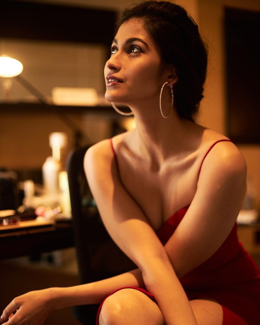 Samara Tijori Instagram - MASOOM Promotions Day 2 ❤️ Photographed by @frontrowgypsy Makeup by @miroirbyvatsalabhagat Hair by @foram_gotecha Styled by @anshikaav Assisted by @tanazfatima Outfit by @_slaet_