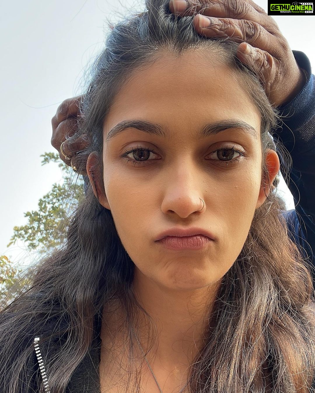 Samara Tijori Instagram - In a world where you can be anything… be a thug.