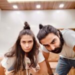 Samara Tijori Instagram - It’s a wrap for something I’ve given everything I had in me. Everyone here is so special to me and my heart is so full right now. I love each and every one of you , even the ones I couldn’t post photos of because I’m only allowed to put 10 pictures at once 😋 THANK YOU, for helping me bring “Sana” to life. @mihirbd @gurmmeetsingh @boman_irani @manjarifadnis @veerrajwantsingh @aakashdeeparora @sariikasingh @vatsalabhagat @jobanpreet.singh @surajparaswani @kedar_sonigra @jiya.thakur1804 @deepmala1393 @letapisnam @richard_devarda @padmininandakumar @poonamishappy @disneyplushotstar #vivekshah Sandy, Suraj, Chirag, Sushma Di , Sarfu, Chandu dada , Neeraj ❤️
